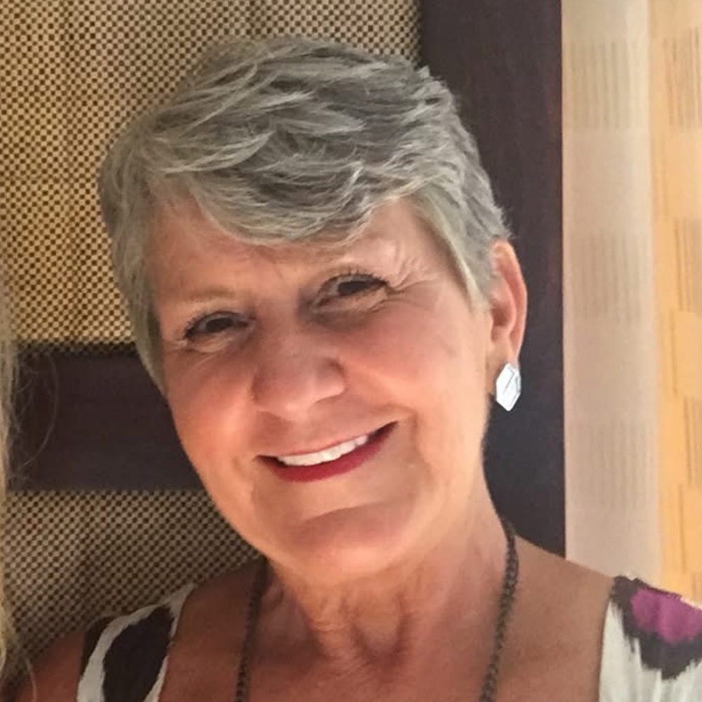 Meet your Posher, Cathy